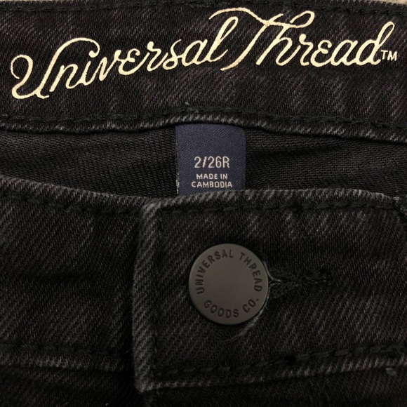 Universal Thread Black Denim Shorts - Picture 3 of 3